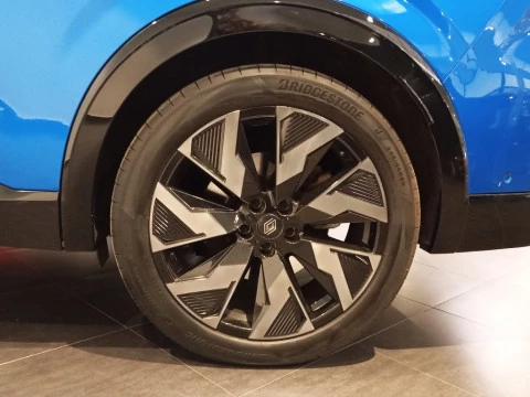 Renault Rafale RAFALE esprit Alpine E-Tech 4x4 300 cv (221kW)