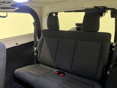 Jeep Wrangler 2.8 CRD Sahara Auto