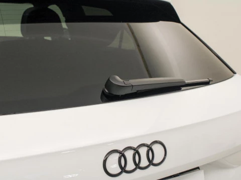 Audi Q2 AUDI Q2 ADRENALIN BLACK EDITION 35 TDI 110(150) KW(CV) S TRONIC