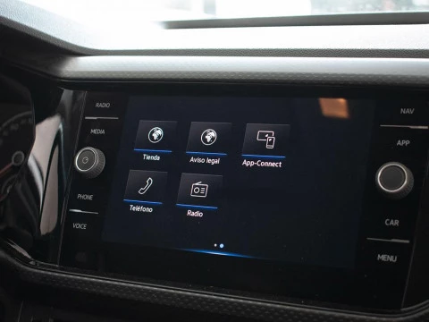 Volkswagen T-Cross 1.0 TSI 70KW ADVANCE 5P