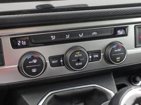 Volkswagen Multivan 2.0 TDI DSG ORIGIN 150CV 5P 7 PLAZAS