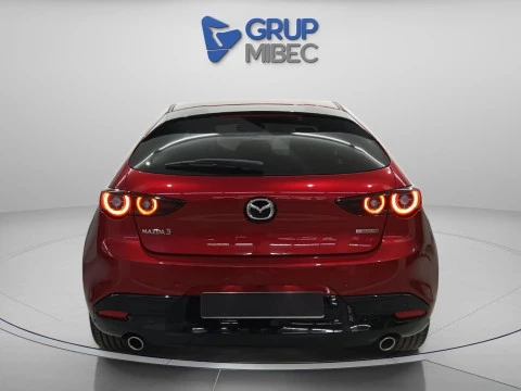 Mazda3 2.5 E-SKYACTIV-G TAKUMI 140 5P