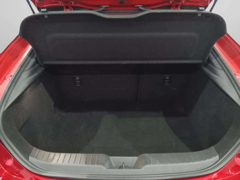 Mazda3 2.5 E-SKYACTIV-G TAKUMI 140 5P