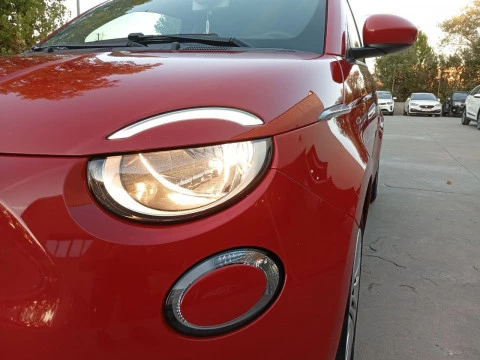 Fiat 500 Red Hb 320km 85kW (118CV)