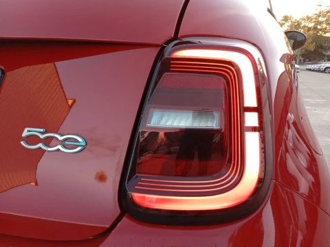 Fiat 500 Red Hb 320km 85kW (118CV)