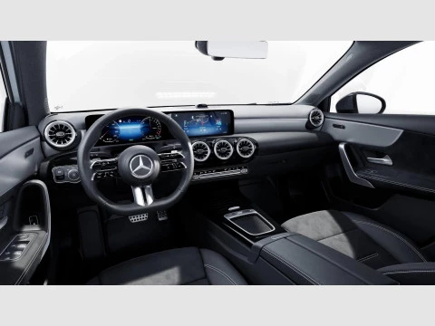 Mercedes-Benz Clase A A 250 e con tecnologia hibrida EQ