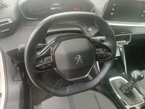 Peugeot 2008 Allure BlueHDI 81kW (110CV)