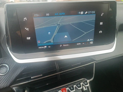 Peugeot 2008 Allure BlueHDI 81kW (110CV)