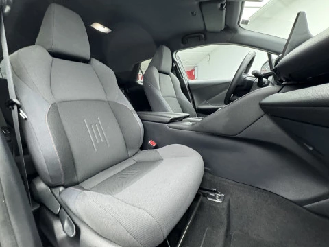 Toyota C-HR 1.8 140H Advance