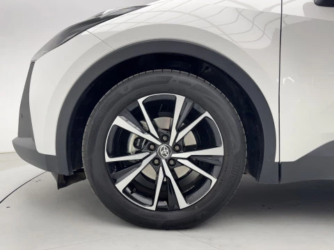 Toyota C-HR 1.8 140H Advance
