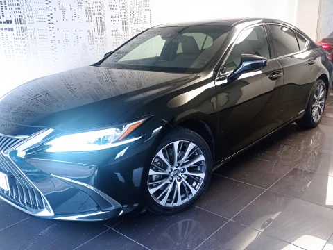 Lexus ES 2.5 300h Business Lexus ES 2.5 300h Business