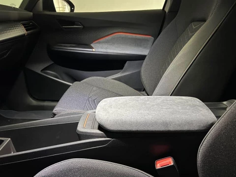 Cupra Born 58 kWh 150 kW (204 CV)