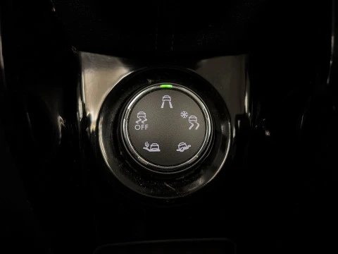 Peugeot 2008 BlueHDI 120 Allure 88 kW (120 CV)