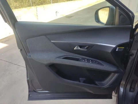 Peugeot 3008 1.5 BlueHDi 96kW (130CV) S&S Active Pack