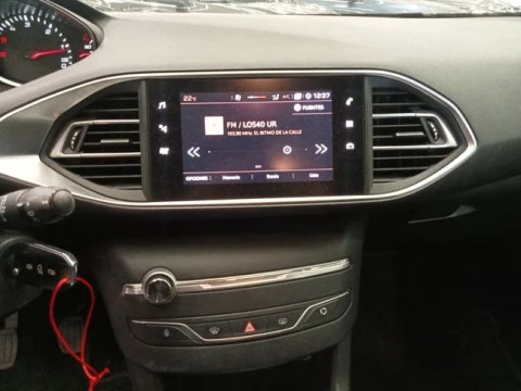 Peugeot 308 SW Business Line BlueHDi 100 S&S 6 Vel.