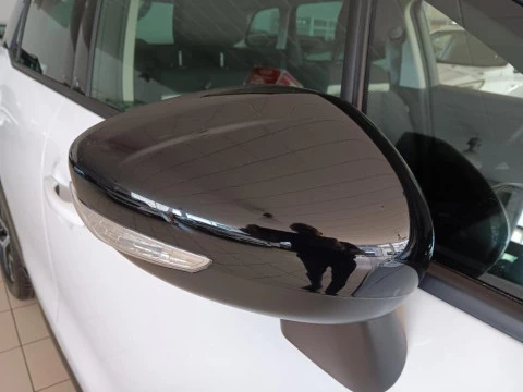 Citroën C3 Aircross 1.2 PURETECH 81KW PLUS 5P Citroën C3 Aircross 1.2 PURETECH 81KW PLUS 5P
