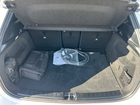 Mercedes-Benz GLA GLA 250 e