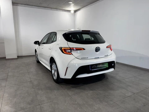 Toyota Corolla TOURING SPORTS 125H BUSINESS PLUS HIBRIDO