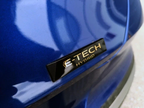 Renault Symbioz TECHNO FULL HYBRID E-TECH 117KW (160CV)