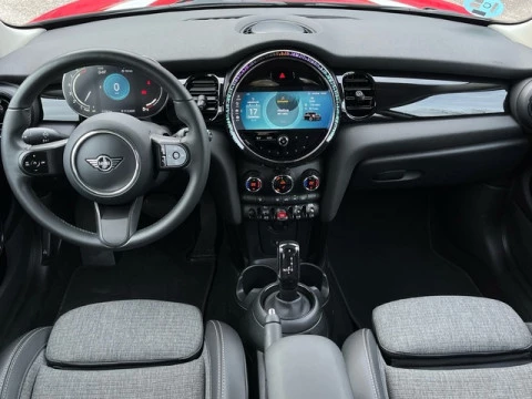 MINI Cooper  100 kW (136 CV)