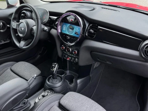 MINI Cooper  100 kW (136 CV)