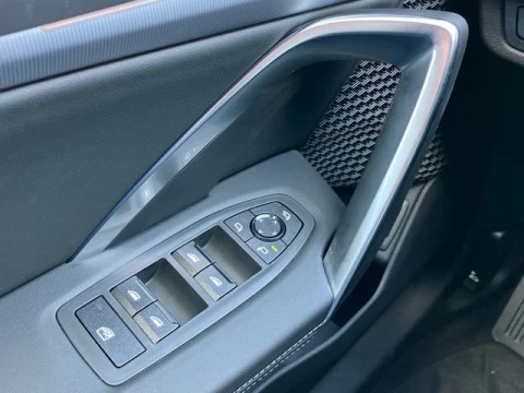 BMW iX1 eDrive20 150 kW (204 CV)