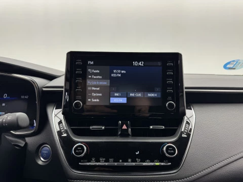 Toyota Corolla 1.8 125H ACTIVE TECH E-CVT