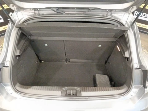 Renault Clio techno Eco-G 100cv (74kW)
