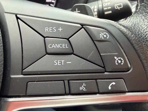 Nissan Juke DIG-T 84 kW (114 CV) DCT 7V N-Connecta