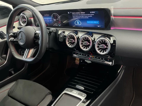 Mercedes-Benz CLA 250 e Coupé