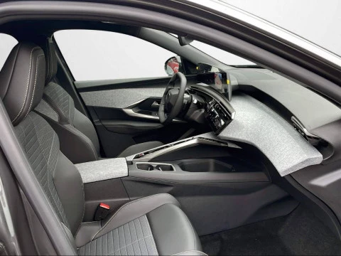 Peugeot 5008 Hybrid 1.2 100KW Allure eDCS6