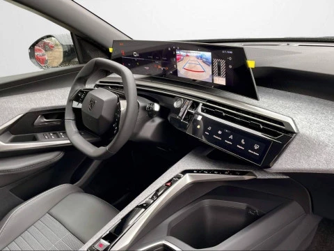 Peugeot 5008 Hybrid 1.2 100KW Allure eDCS6