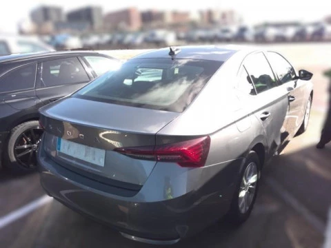 Skoda Octavia 1.5 TSI 110KW(150CV) M HEV DSG SELECTION