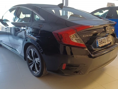 Honda Civic 1.5 I-VTEC TURBO CVT EXECUTIVE