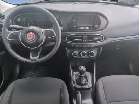 Fiat Tipo Sedán Diésel MT 1.6 95kW (130CV)