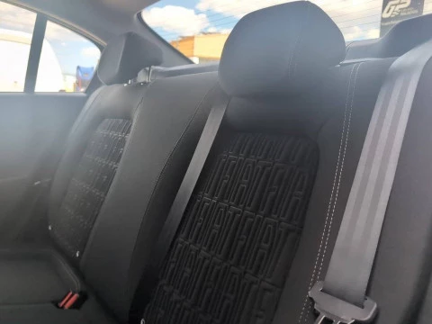 Fiat Tipo Sedán Diésel MT 1.6 95kW (130CV)
