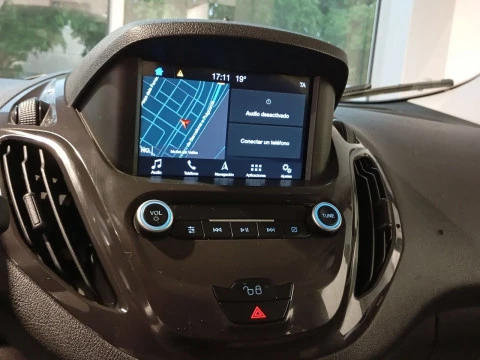 Ford Tourneo Courier 1.0 EcoBoost 74kW (100CV) Titanium