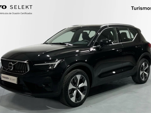 Volvo XC40 2.0 B4 G PLUS BRIGHT AUTO 4WD 197 5P Volvo XC40 2.0 B4 G PLUS BRIGHT AUTO 4WD 197 5P