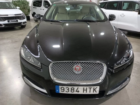 Jaguar XF 2.2 DIESEL PREMIUM LUXURY