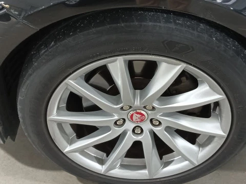 Jaguar XF 2.2 DIESEL PREMIUM LUXURY