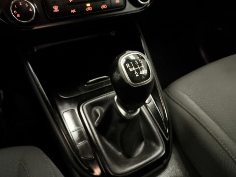 Kia Carens 1.6 GDi Concept 99 kW (135 CV)