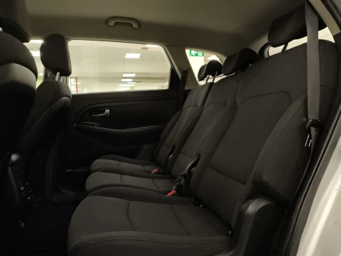 Kia Carens 1.6 GDi Concept 99 kW (135 CV)