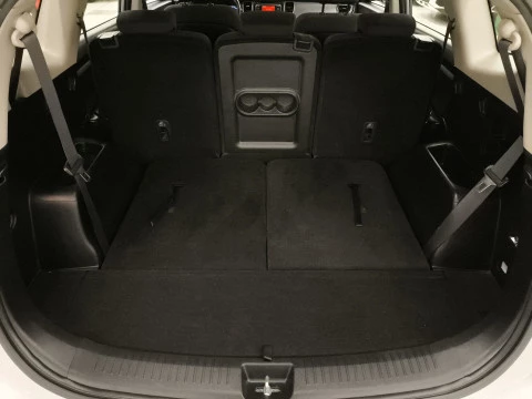 Kia Carens 1.6 GDi Concept 99 kW (135 CV)