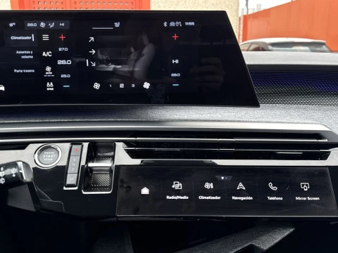 Peugeot 5008 Hybrid 1.2 GT eDCS6 100 kW (136 CV)