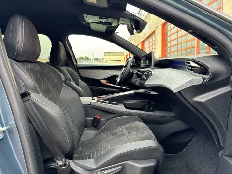 Peugeot 5008 Hybrid 1.2 GT eDCS6 100 kW (136 CV)