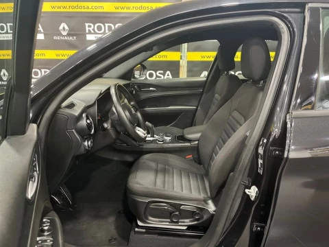 Alfa Romeo Stelvio 2.2 Diesel 118kW (160CV) SUPER RWD