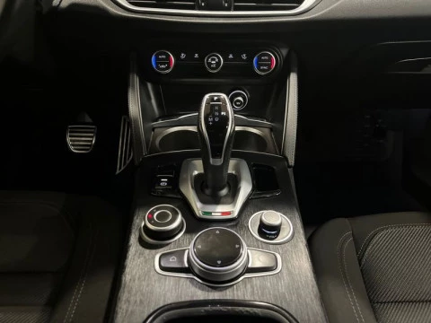 Alfa Romeo Stelvio 2.2 Diesel 118kW (160CV) SUPER RWD