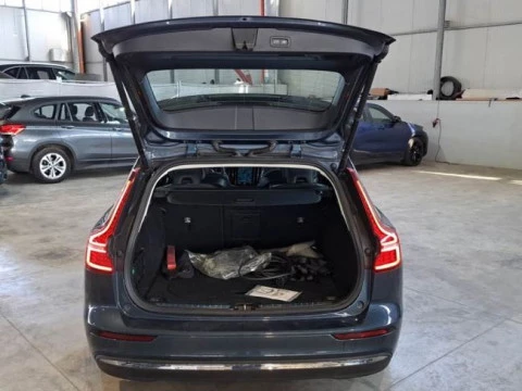 Volvo V60 2.0 T6 AWD Recharge Plus Dark Auto