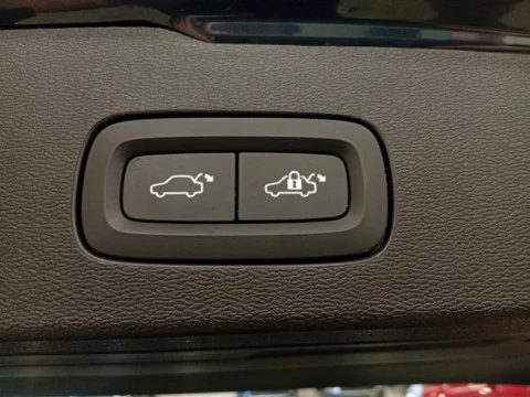 Volvo V60 2.0 T6 AWD Recharge Plus Dark Auto