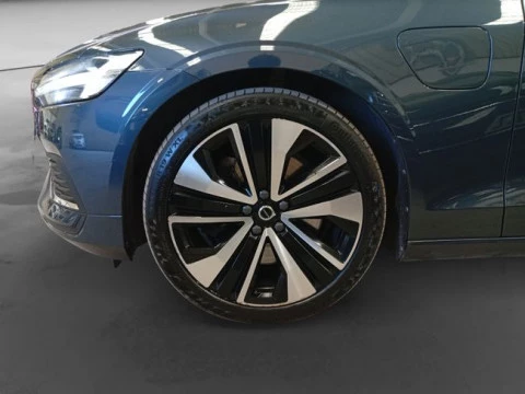 Volvo V60 2.0 T6 AWD Recharge Plus Dark Auto